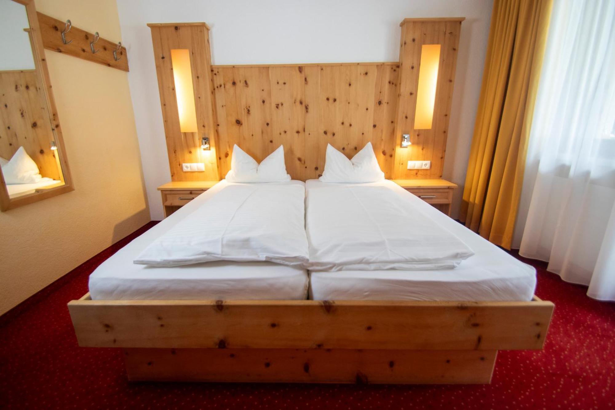 Aktivhotel Waldhof Oetz Zewnętrze zdjęcie
