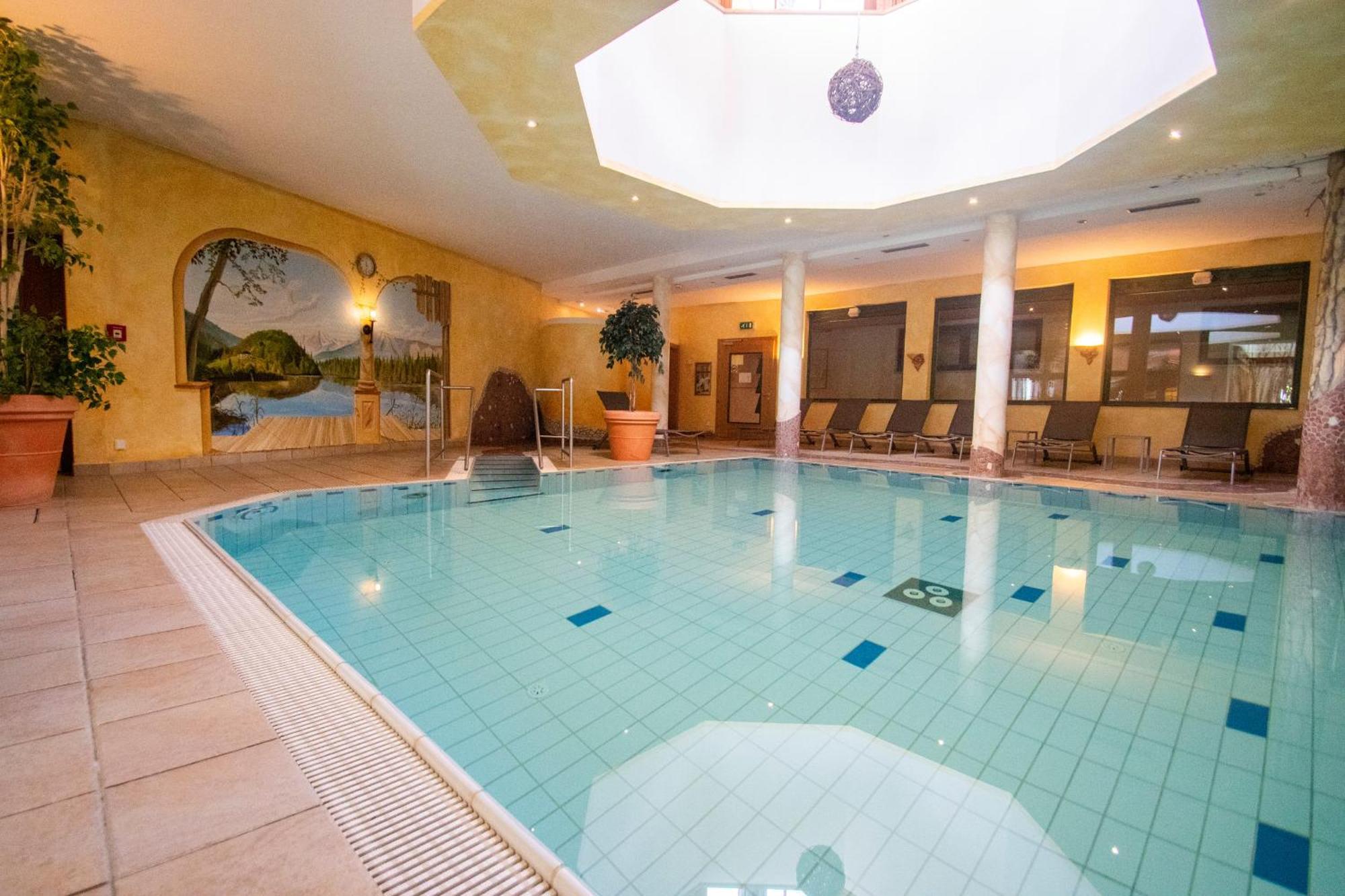 Aktivhotel Waldhof Oetz Zewnętrze zdjęcie